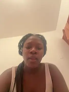 Snapshot of Sexy_sara_big_ass chatting on February 2026 10:30:02 PM Sexy sara big ass online show from February 2026 10:30:02 PM