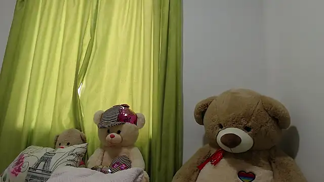 saraa ramirez online show from April 2026 05:06:02 PM