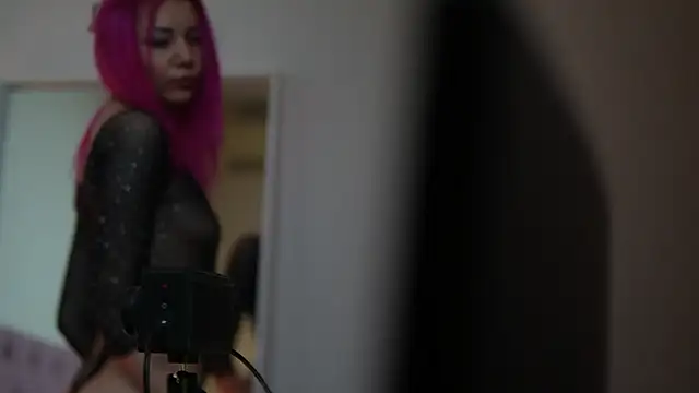 CarinaFoxy online show from February 2026 09:04:01 PM