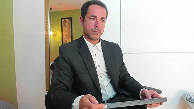 Adams Sanz online show from June 2026 07:36:01 PM