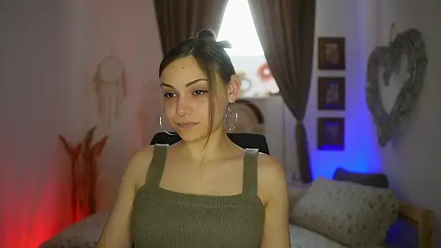 Sidney Sweety online show from May 2026 01:05:02 PM