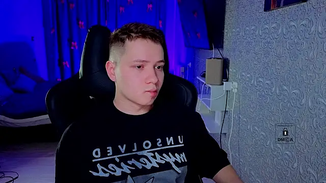 Karl Night  online show from March 2026 05:17:01 PM