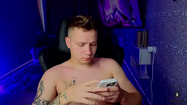 Karl Night  online show from July 2026 04:28:02 AM