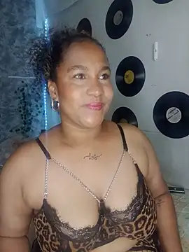 medusafox  online show from May 2026 04:50:01 AM