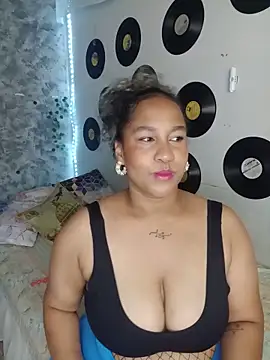 medusafox  online show from May 2026 04:32:02 AM
