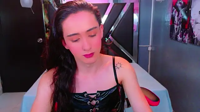 Ivony Giselle online show from March 2026 02:07:02 PM