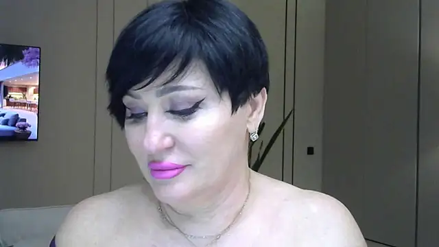 Kleotempt online show from May 2026 08:39:01 PM