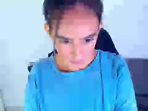 Snapshot of dreamgirlxxx1 chatting on March 2026 12:44:01 PM dreamgirlxxx1 online show from March 2026 12:44:01 PM