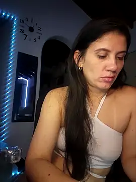 Snapshot of sashaaqueen chatting on March 2026 05:46:01 AM sashaaqueen online show from March 2026 05:46:01 AM