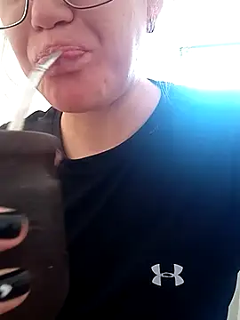 Snapshot of Delfy_96 chatting on March 2026 01:47:01 PM Delfy 96 online show from March 2026 01:47:01 PM