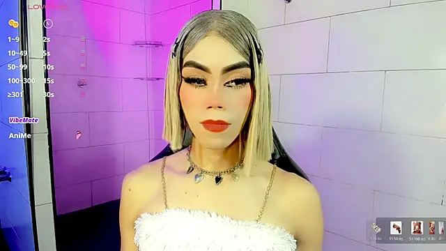 Gema Jones  online show from May 2026 07:52:01 PM