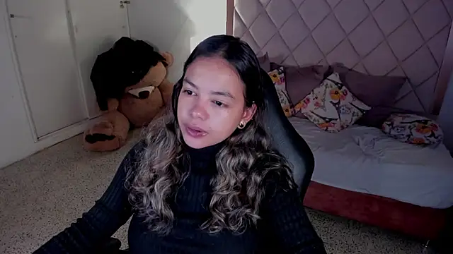 dulce lyraa1 online show from May 2026 04:19:01 AM