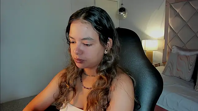 dulce lyraa1 online show from May 2026 04:19:01 AM