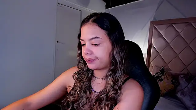 dulce lyraa1 online show from May 2026 04:21:02 AM