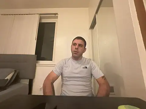 Snapshot of CristiX7 chatting on February 2026 06:44:02 AM CristiX7 online show from February 2026 06:44:02 AM