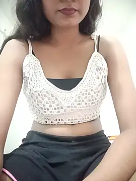 Heena shrma online show from July 2026 03:14:02 PM
