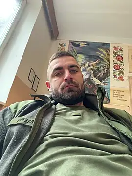 Snapshot of VANYA1997 chatting on March 2026 07:35:01 AM VANYA1997 online show from March 2026 07:35:01 AM