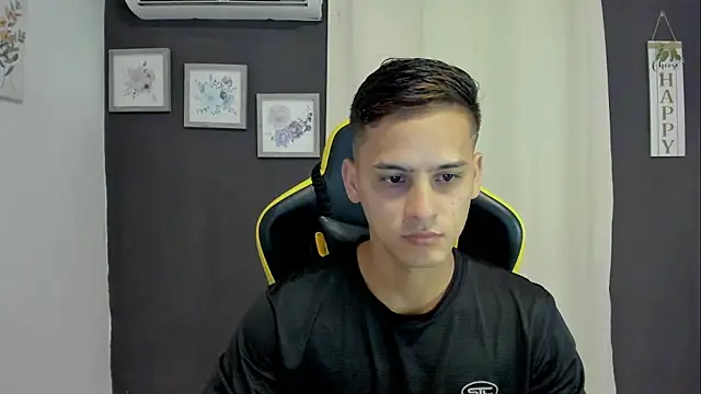 sexy andres01 online show from July 2026 09:46:02 PM