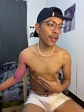 asian darlingcummersxXx online show from May 2026 07:05:01 AM