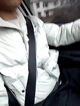 Snapshot of Qianluo003 chatting on February 2026 11:38:01 PM Qianluo003 online show from February 2026 11:38:01 PM