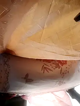 Beryver online show from April 2026 04:37:01 AM