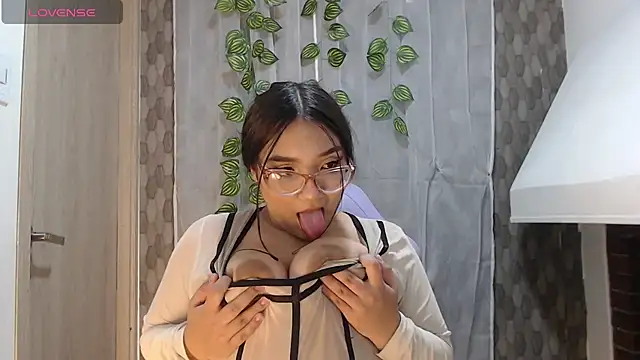 Snapshot of anyela_donecm chatting on March 2026 07:35:01 PM anyela donecm online show from March 2026 07:35:01 PM