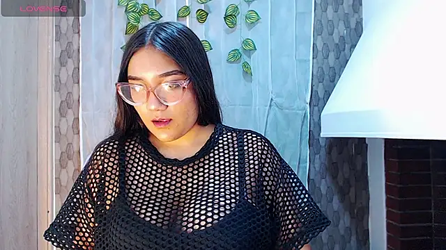 Snapshot of anyela_donecm chatting on April 2026 07:19:02 PM anyela donecm online show from April 2026 07:19:02 PM