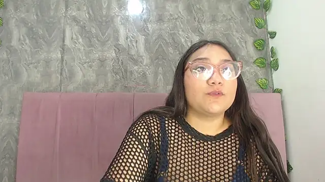anyela donecm online show from May 2026 08:04:02 PM