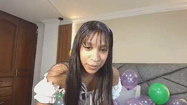 ShayMilleer online show from May 2026 12:20:01 PM