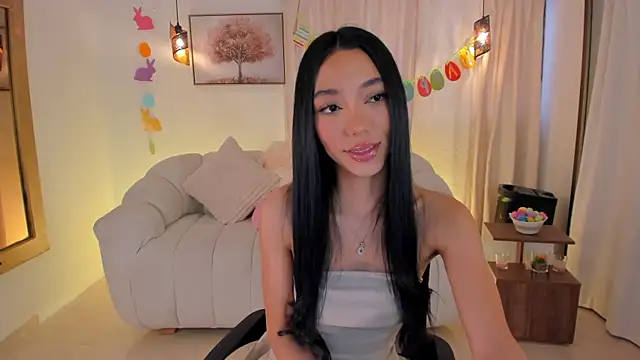 IsabellaLux  online show from April 2026 04:49:01 PM
