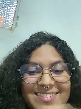 Snapshot of prettydall chatting on February 2026 11:31:02 AM prettydall online show from February 2026 11:31:02 AM