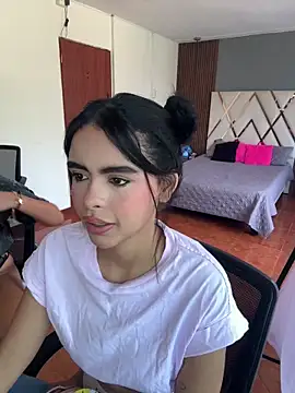 kitty rousse01 online show from March 2026 12:53:02 PM