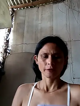 Snapshot of yuliitza4 chatting on March 2026 12:53:01 PM yuliitza4 online show from March 2026 12:53:01 PM