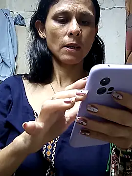 Snapshot of yuliitza4 chatting on March 2026 01:25:01 PM yuliitza4 online show from March 2026 01:25:01 PM