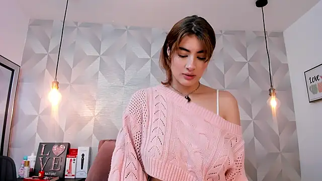 Scarlet 22  online show from March 2026 08:13:02 PM