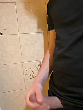 younghot77 online show from February 2026 10:53:01 PM