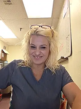 LadyB07 online show from June 2026 03:11:02 PM