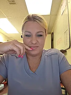 LadyB07 online show from July 2026 06:11:01 PM