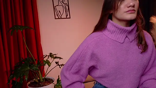 Mia Benett  online show from June 2026 02:10:02 PM