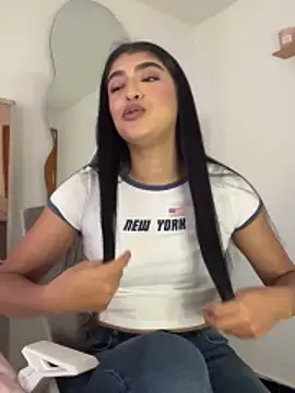 Snapshot of Misty-kat chatting on April 2026 06:06:01 PM Misty-kat online show from April 2026 06:06:01 PM