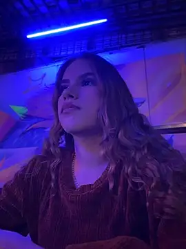 MiluRossee online show from April 2026 03:43:02 AM