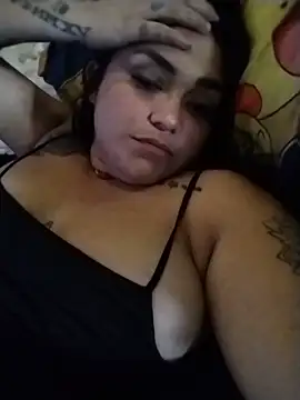 Cristal queen  online show from March 2026 04:24:02 PM