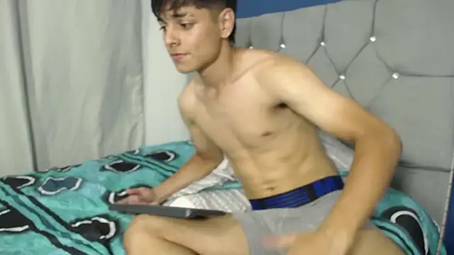Logan Jhonson19 online show from May 2026 01:55:01 AM