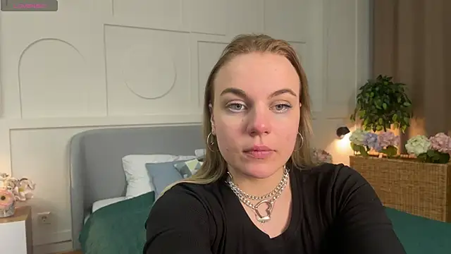 Glow Margo online show from March 2026 01:34:01 AM