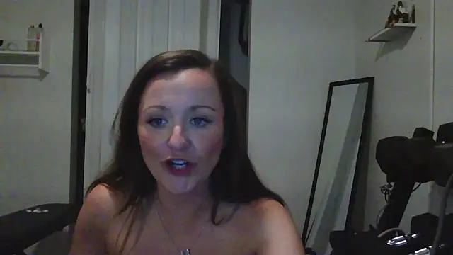 thenakedtrainer69 online show from May 2026 06:17:01 PM