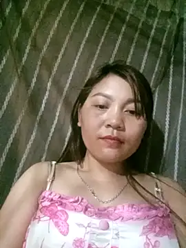 Linhna20 online show from March 2026 06:11:01 PM