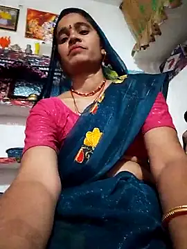 Snapshot of Hot_reej85 chatting on March 2026 09:37:01 AM Hot reej85 online show from March 2026 09:37:01 AM