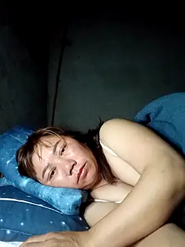 lyly sexx online show from March 2026 10:10:01 PM