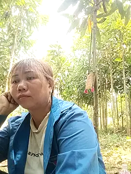 lyly sexx online show from April 2026 06:30:01 AM