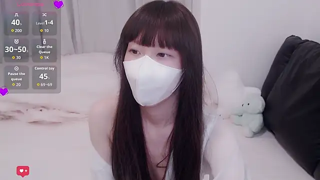 AiIris1 online show from June 2026 12:17:01 PM